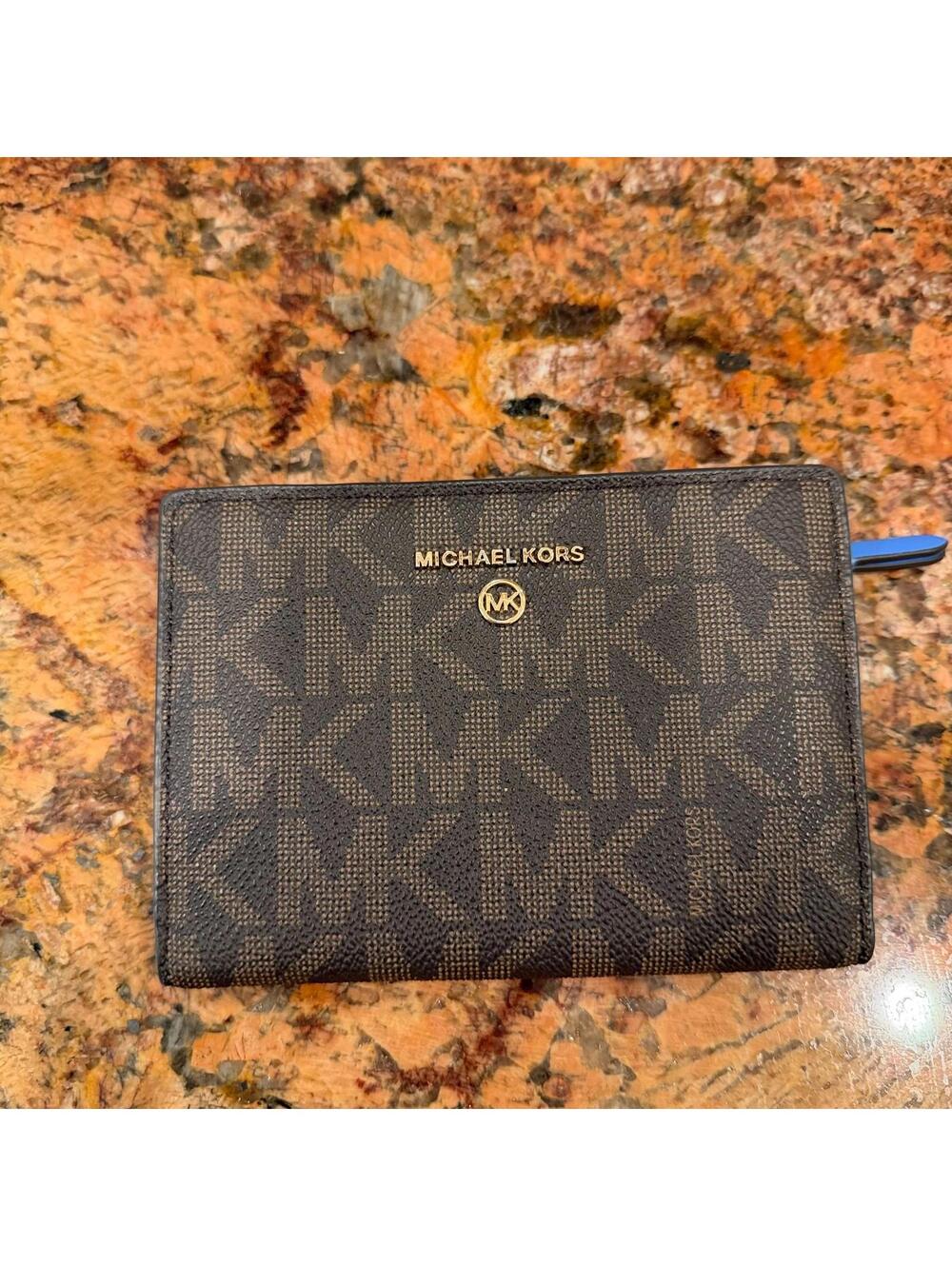 Michael Kors Jet Set Medium Slim Bifold Wallet Logo Brown with Blue inside
